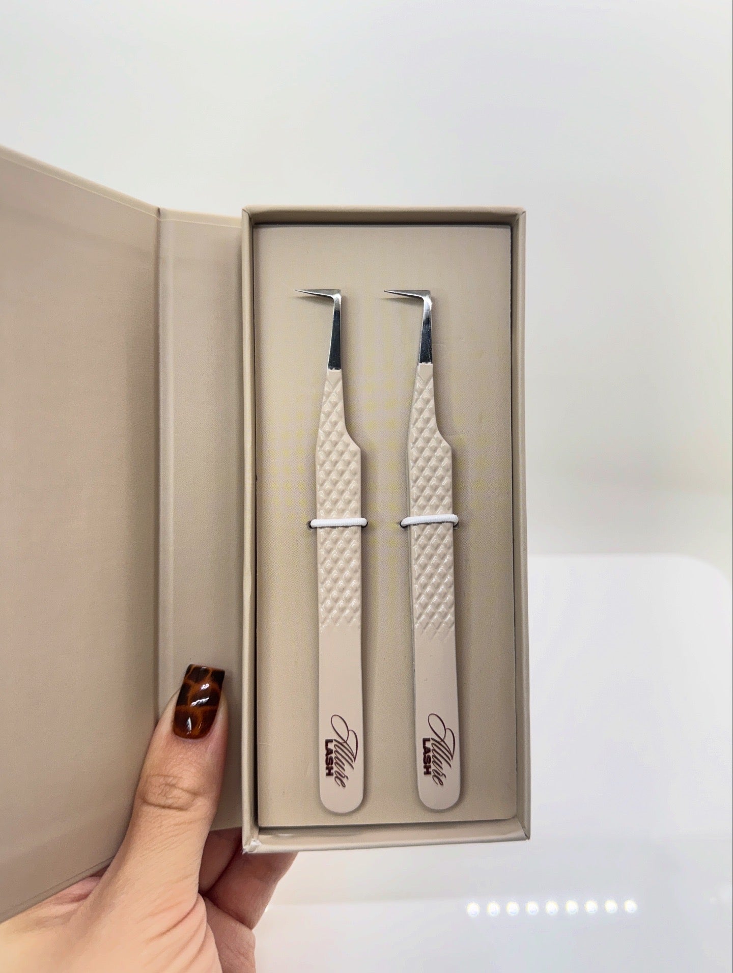 Fiber tip tweezer DUO
