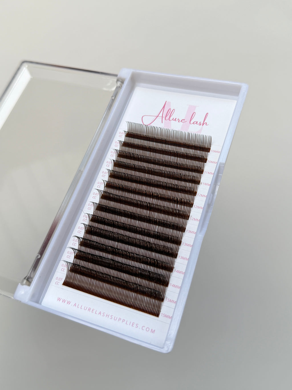 Angel spikes (brown)